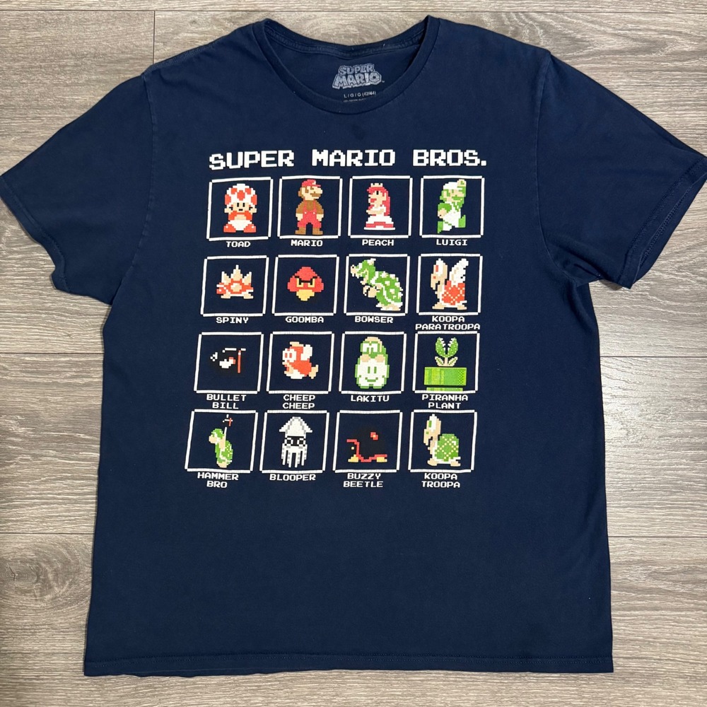 Nintendo Super Mario Bros Pixel Art Character Grid‎ Navy Blue Graphic Tee Large